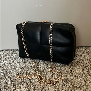 Elegant Black Leather Chain Bag